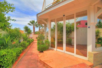 Villa Macrame