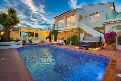 Villa Vega Luxury