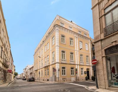 Universal Boutique Hotel