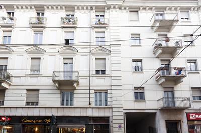 Renovated 3 bedroom apartment in the city center