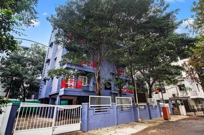 Super Collection O Grey House