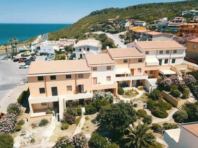 Appartamento Salvia, veranda e giardino a 75 m dal mare