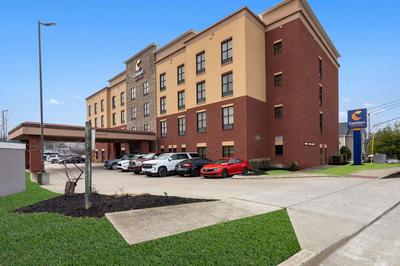 Comfort Suites Nashville near Percy Priest Lake
