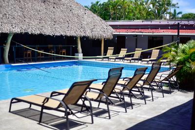 Republik Hotel & Steak House