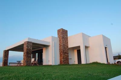 Cristelia seafront & pool villa