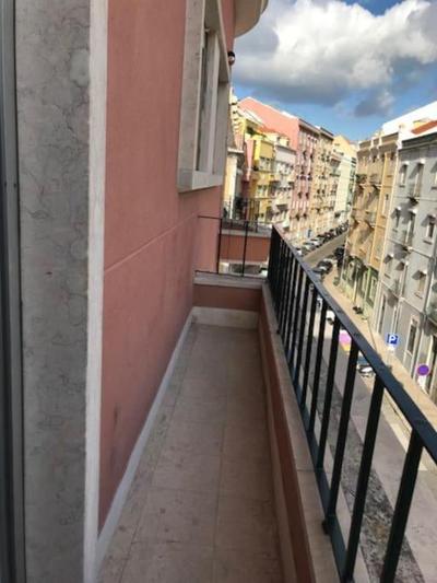 Cosy Studio Apartment @ Arroios - SSL 3B