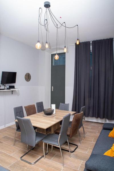 BIG 4ROOMS CENTRAL CITY APARTMENT KURFÜRSTENDAMM