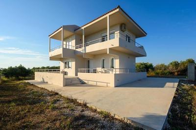 Sunset villa Theologos