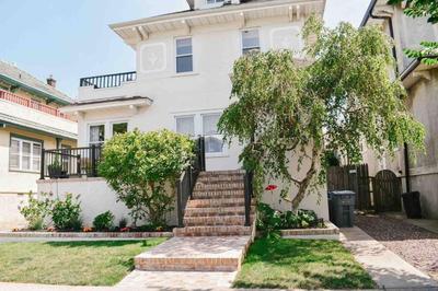 Pura Vida at Long Beach, second story apartment with private entrance