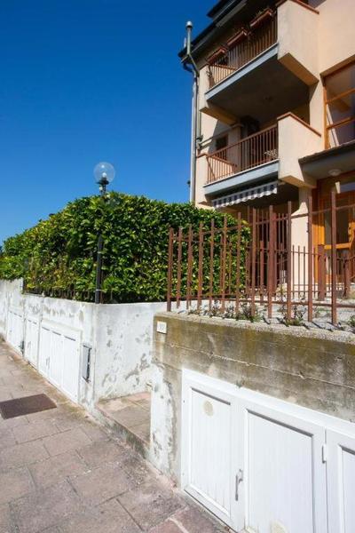 N034 - Numana, trilocale con terrazzo a due passi dal centro