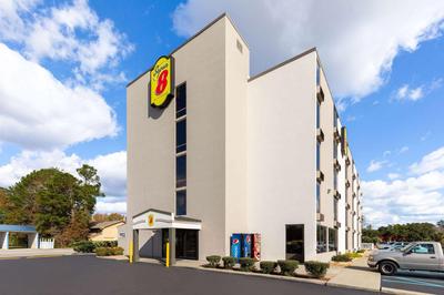 Super 8 by Wyndham Myrtle Beach/Market Common Area, 写真 2