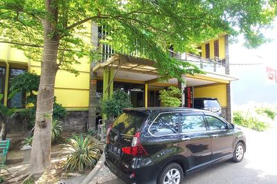 RedDoorz Syariah near Bypass Krian