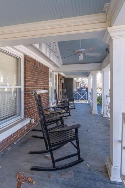 Southern Elegance in Heart of Memphis