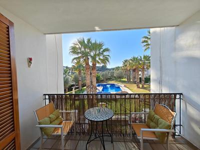 Golf&live music lovers apt pool views, Villamartin plaza