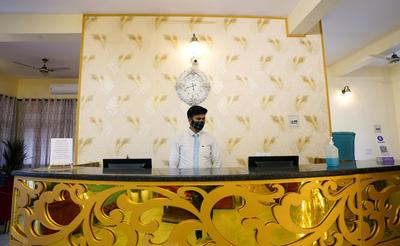 Hotel Neeraj Bhawan- Triveni Ghat