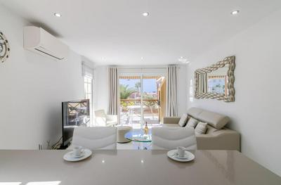 Mango La Caleta Hideaway
