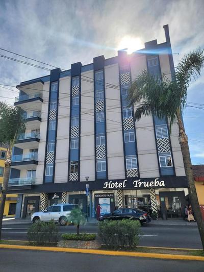 HOTEL TRUEBA