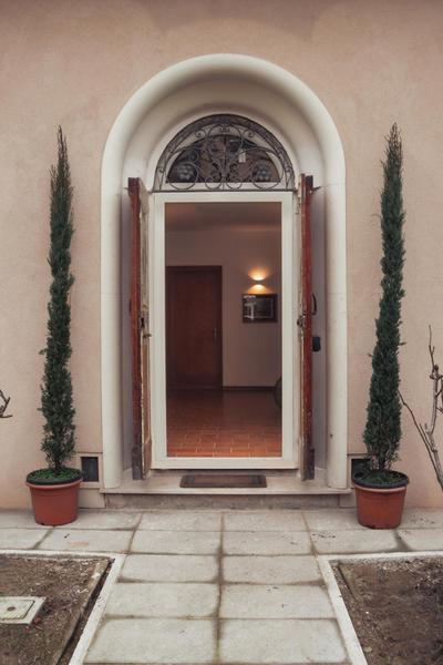 The Tuscany Rose