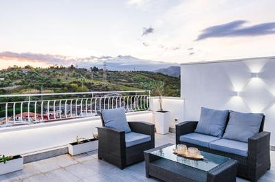 Azzurra Seaview House with Terrace by Wonderful Italy