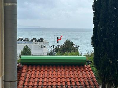 Blue pearl apartment