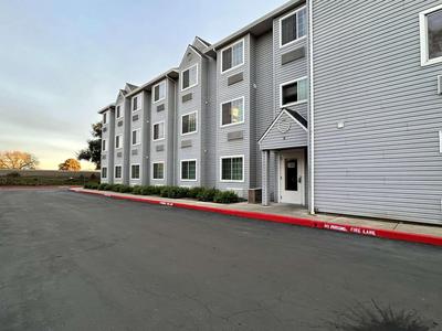 SureStay by Best Western Sacramento South Natomas