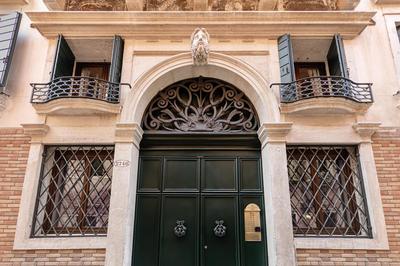 Palazzo Dei Fiori by Room Mate
