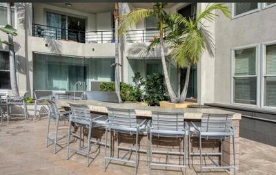 Nautical 2 Bedroom with Beautiful Ocean Views