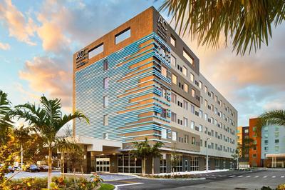 AC Hotel by Marriott Miami Airport West/Doral