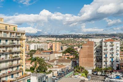 Catania Roomy & Modern Apartment - Balconies