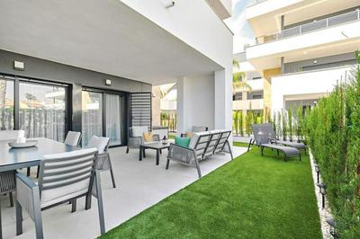 Nowoczesny apartament z ogrodem 6 osobowy