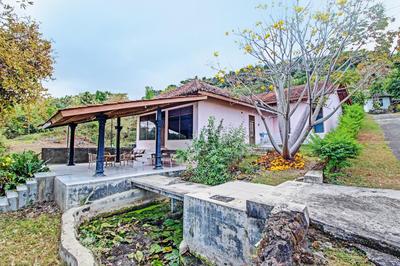 Hotel O Sendang Asri