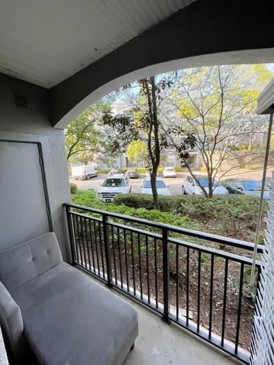 Luxury Buckhead Suite Next To Train Station