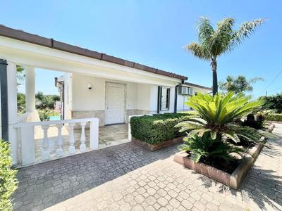 Villa Rachele con piscina