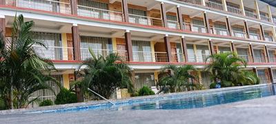 Royal Villa Beach Resort