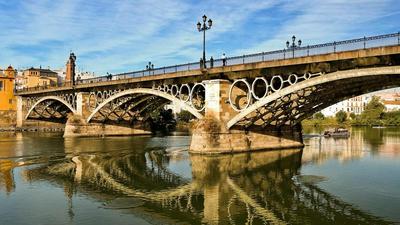 Apartamento en la mejor zona de Triana, junto al puente
