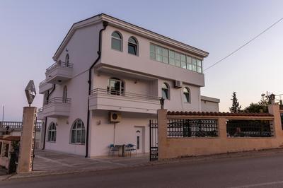 Blue Sky Apartments-Ulcinj, Montenegro