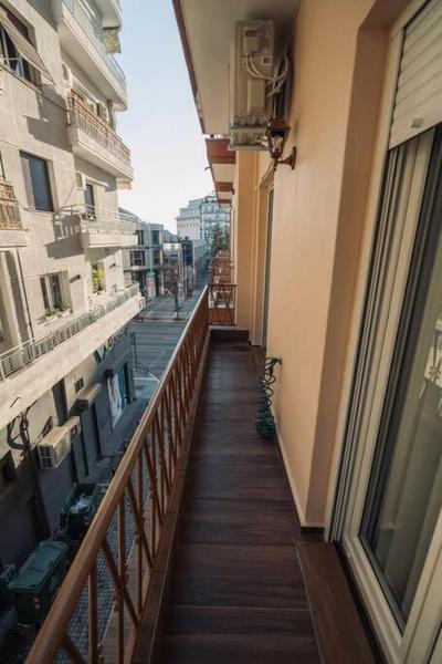 INDIVIDUALliving 1 Excellent central location !!!