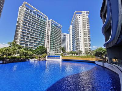 Cozy Apartment with Lagoon View