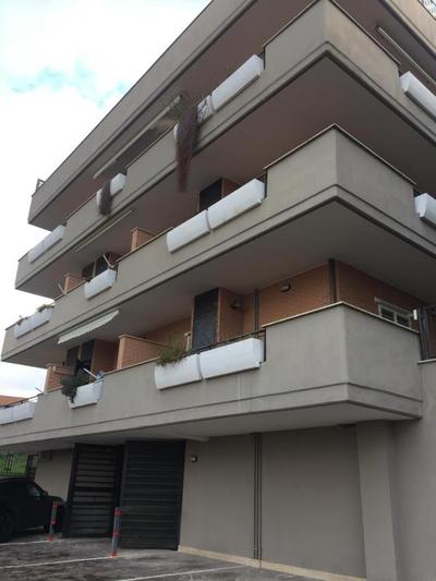 Divina House