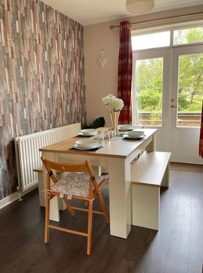 The Naburn - 3 Bed House with Free Parking & Close to City Centre