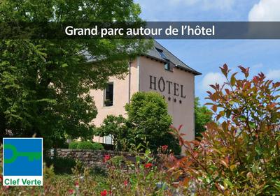 HÔTEL LA FERME DE BOURRAN - RODEZ - parking privé avec bornes pour voitures électriques