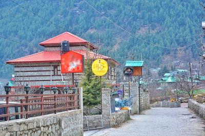 Hilly Bee, Manali