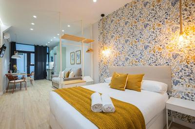 FLORIT FLATS - The Joaquin Sorolla Station Apartments