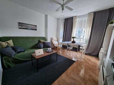Apartamento con piscina