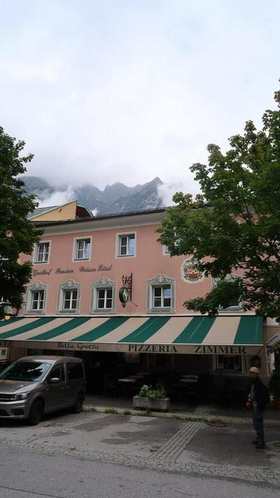 Weisses Rössel-Cavallo Bianco