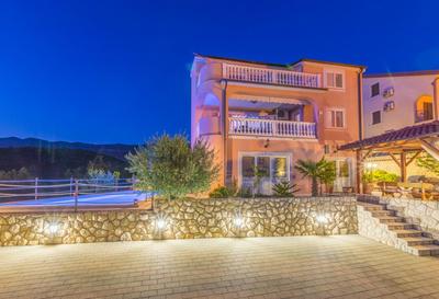 App Villa M Penthouse