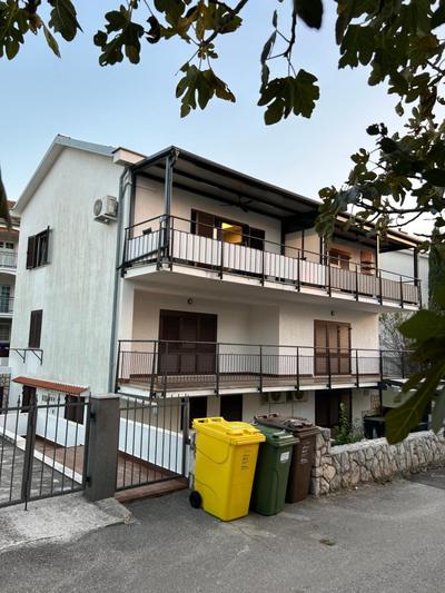 Apartment Maya Njivice