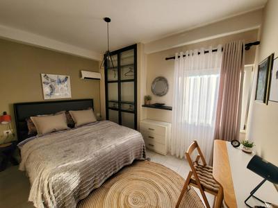 Francie's Apartment, Tirana