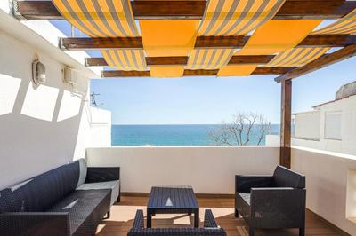 Albufeira BeachFront 1st floor