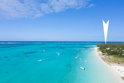 Beachfront house pointe d'esny